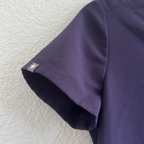 FIGS Purple Shadow Casma Three-Pocket
Scrub Top in Purple Shadow - Picture 6 of 7